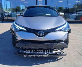 Toyota C-HR  picture 2