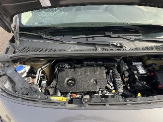 Opel Combo DIESEL - AUTOMATIC - 131,PS picture 22