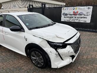 Peugeot 208 ELEKTRO NAVI - KLIMATRONIK picture 8