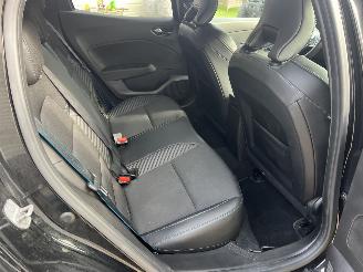 Renault Clio ESPRIT ALPINE E-TECH FULL HYBRID picture 18