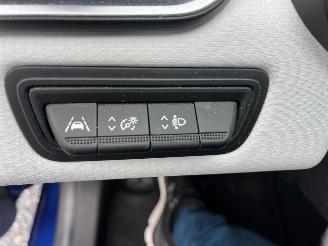 Renault Clio Intens E-TECH HYBRIDE picture 21