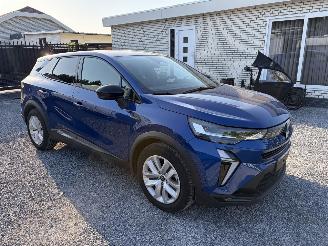 Damaged car Renault Symbioz E-TECH - AUTOMATIC 2025/6