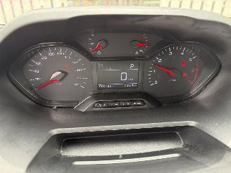 Peugeot Partner 1,5 HDI - 131,PS AUTOMATIC picture 14