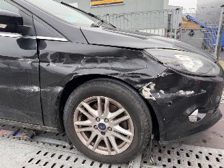 Ford Focus 1.6 EcoBoost Lease Titanium picture 3