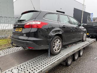 Ford Focus 1.6 EcoBoost Lease Titanium picture 4