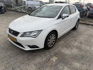 Schadeauto Seat Leon 1.2 TSI Style 2014/4