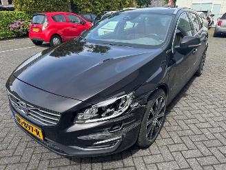  Volvo V-60 2.4 D6 Twin Engine R-Design 2015/12