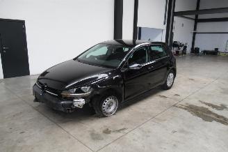  Volkswagen Golf TRENDLINE 2019/8