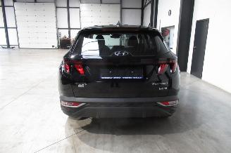 Hyundai Tucson SUV picture 4