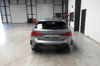 BMW 1-serie M-PACK picture 4