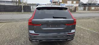 Volvo Xc-60 2.0L Benzine R Design*AWD*LED*Leren bekleding*Camera*Sound*Digitaal* picture 6