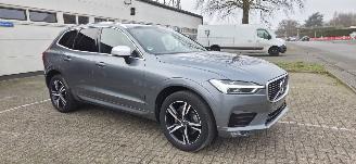  Volvo Xc-60 2.0L Benzine R Design*AWD*LED*Leren bekleding*Camera*Sound*Digitaal* 2018/6