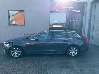  Volvo V-90 Volvo V90 2.0d 2019 2019/4