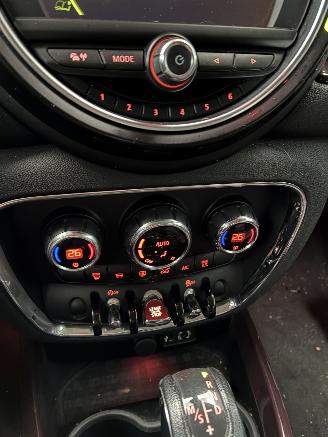 Mini Clubman Mini Clubman Cooper D 2.0d automaat 2016 picture 22