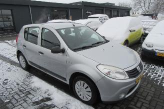  Dacia Sandero 1.6 Ambiance 2008/8
