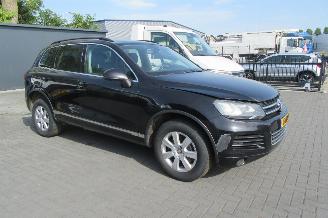 Auto incidentate Volkswagen Touareg 3.0 TDI Highline Automaat 2011/2