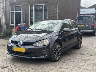 Volkswagen Golf 1.2 TSI Lounge edition picture 2