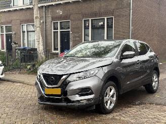 krockskadad bil auto Nissan Qashqai 1.2 Acenta 2018/1