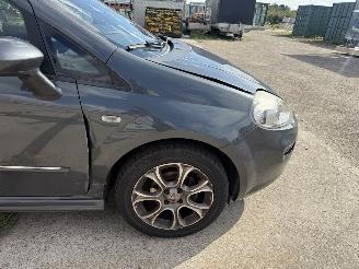 Fiat Punto Evo 0.9 TwinAir Street picture 5