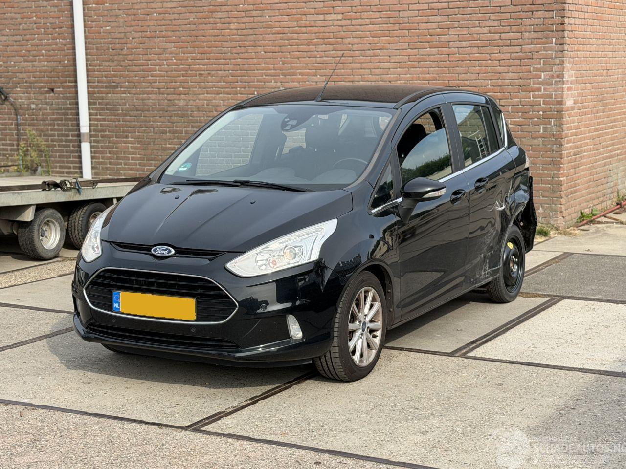 Ford B-Max 1.0 EcoBoost Titanium