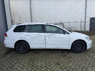 Volkswagen Golf 1.6 TDI AUTOMAAT EURO 6 picture 4