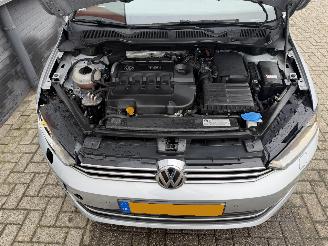 Volkswagen Golf Sportsvan 1.6 TDI AUTOMAAT EURO 6 picture 32