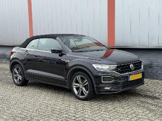 krockskadad bil auto Volkswagen T-Roc 1.5 TSI R LINE AUTOMAAT 2020/1