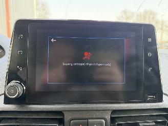 Peugeot Partner 1.5 BlueHDI 3 PERS! 100 S&S L1  NAP! picture 17