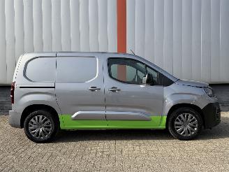 Peugeot Partner 1.5 BlueHDI 3 PERS! 100 S&S L1  NAP! picture 2