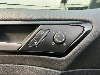 Volkswagen Golf 1.4 TSI Highline AUTOMAAT NAP picture 3