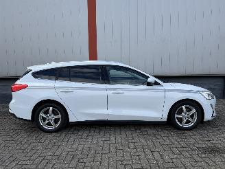 Ford Focus Turnier cool & connect 1.5 picture 3