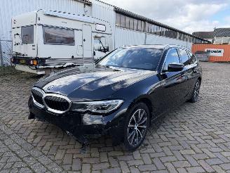 Schadeauto BMW 3-serie 320d x drive 2022/1