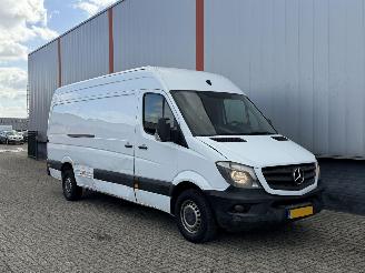 krockskadad bil auto Mercedes Sprinter 316 2.2 CDI 432 AIRCO L3H2 2015/1