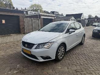 Schadeauto Seat Leon 1.0 EcoTSI Style Connect NAP 2016/1