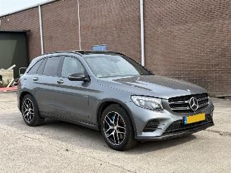  Mercedes GLC 350e 4MATIC AMG PANO 2016/1