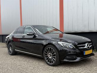 uszkodzony samochody osobowe Mercedes C-klasse 350 e Lease Edition 2015/1