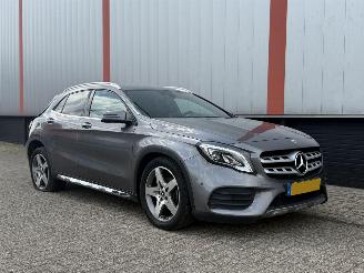 Coche accidentado Mercedes GLA 200d AMG AUTOMAAT 2018/1