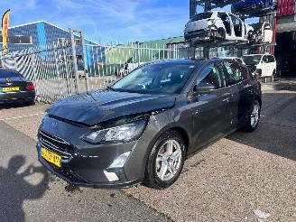 Schadeauto Ford Focus 1.0 EcoBoost hybride 125PK 2021/1