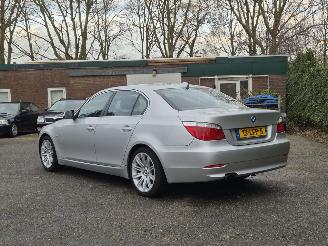 BMW 5-serie 520i AUTOMAAT / LEER / NIEUWSTAAT picture 7