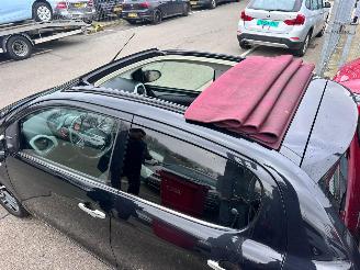 Peugeot 108 1.0 e-VTi ALLURE TOP! picture 7