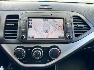 Kia Picanto 1.0 CVVT NAVI / CAM picture 11