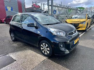 Kia Picanto 1.0 CVVT NAVI / CAM picture 3