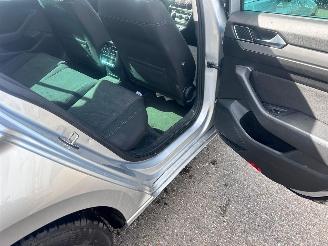 Volkswagen Passat 1.6 TDI / DSG picture 17