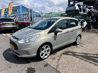  Ford B-Max 1.6 TI-VCT / AUTOMAAT 2013/5