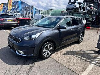 Damaged car Kia Niro 1.6 HYBRIDE / AUTOMAAT 2017/7