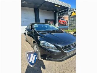 Vrakbiler auto Volvo V-40 V40 (MV), Hatchback 5-drs, 2012 / 2019 2.0 D4 16V 2014/11