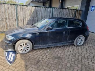 BMW 1-serie 1 serie (E81), Hatchback 3-drs, 2006 / 2012 116i 2.0 16V picture 2