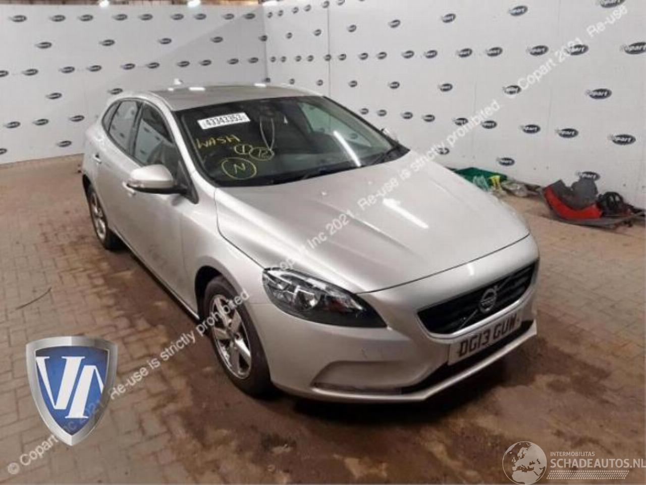 Volvo V-40 V40 (MV), Hatchback 5-drs, 2012 / 2019 1.6 D2