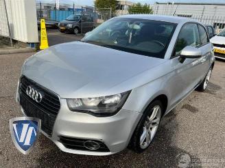 Démontage voiture Audi A1 A1 (8X1/8XK), Hatchback 3-drs, 2010 / 2018 1.2 TFSI 2011/1