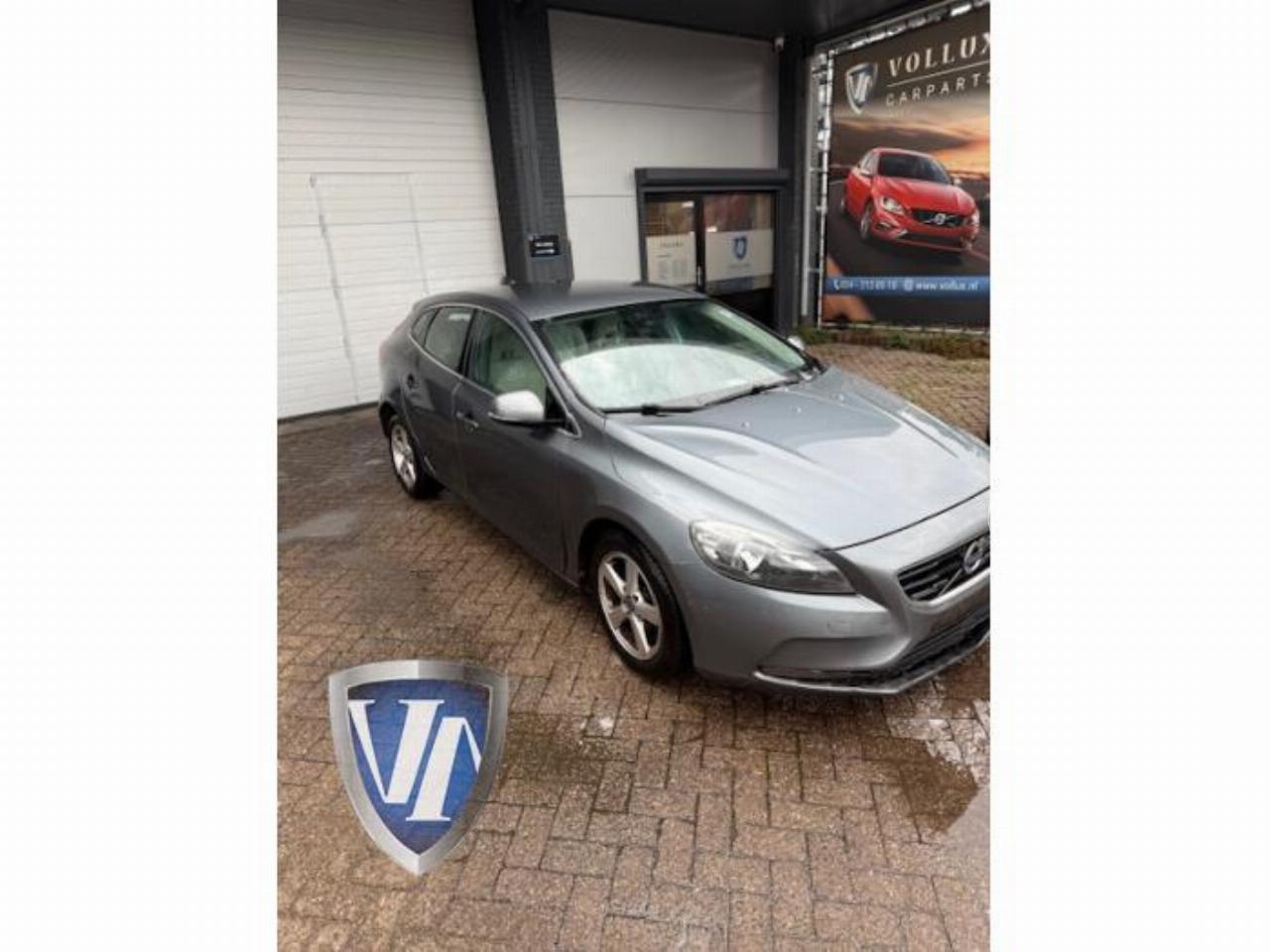 Volvo V-40 V40 (MV), Hatchback 5-drs, 2012 / 2019 2.0 D4 16V